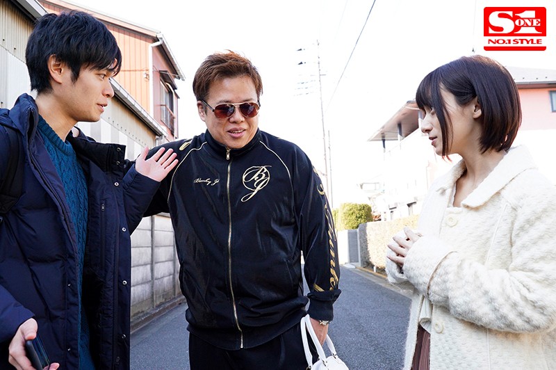 華奢で真面目な彼女が巨漢先輩の馬乗りプレスで寝取られ快楽堕ち 吉良りん吉良りん