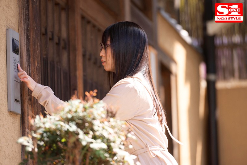 緊縛NTR 資産家を装った縄師の巧みな誘導に堕ちた巨乳若妻 夢乃あいか夢乃あいか