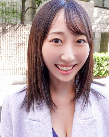 欲求不満な若妻がSNSで知り合った奥手男子を手籠めにする。 山下紗和山下紗和